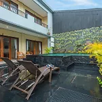 Liliy Guest House Legian Near Beach