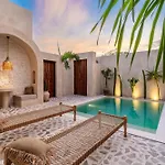 Casa Admire Villas