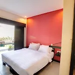 Zuk Hotel