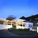 Ramada Resort Camakila