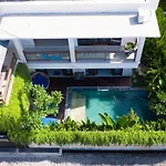 Villa Aurikari