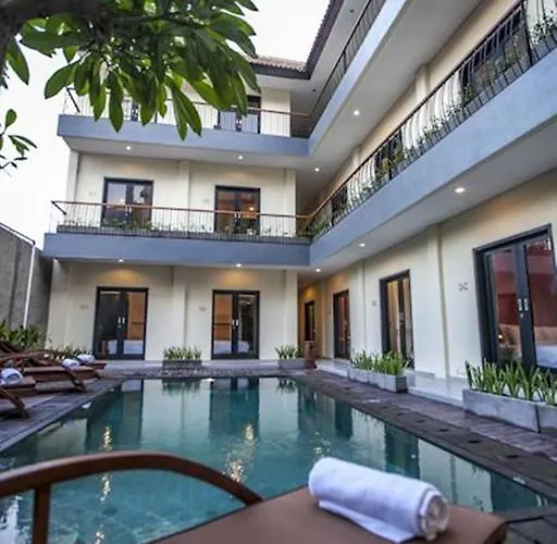 Zuk Hotel