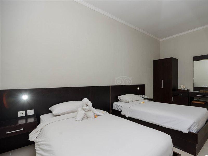 New Garden View Hotel