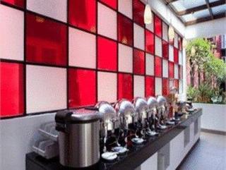 Kampi 3* Legian (Bali)
