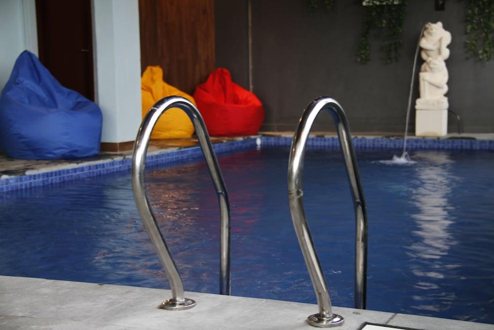 Hotel Duo Legian