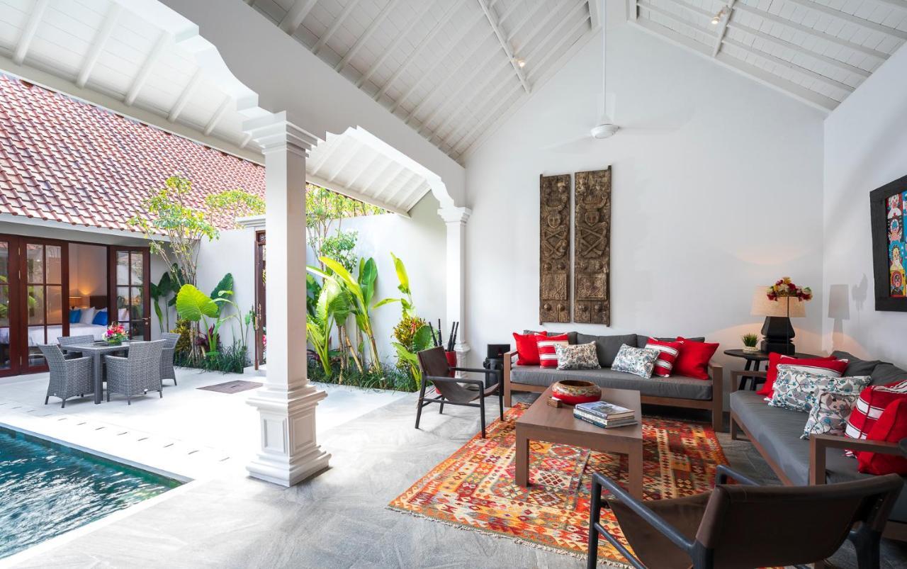 Tahi - Stylish Luxury, Tranquil Location, Walk To Villa