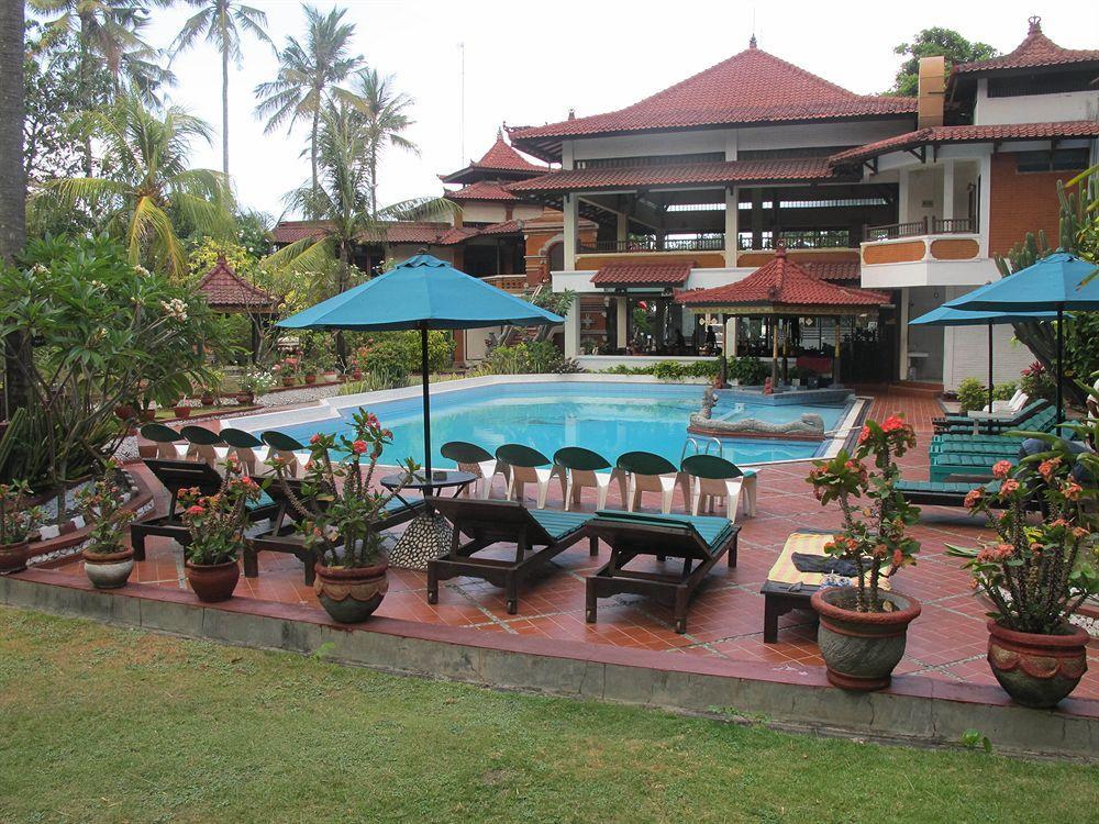 Hotel Puri Naga Beachfront Legian (Bali)