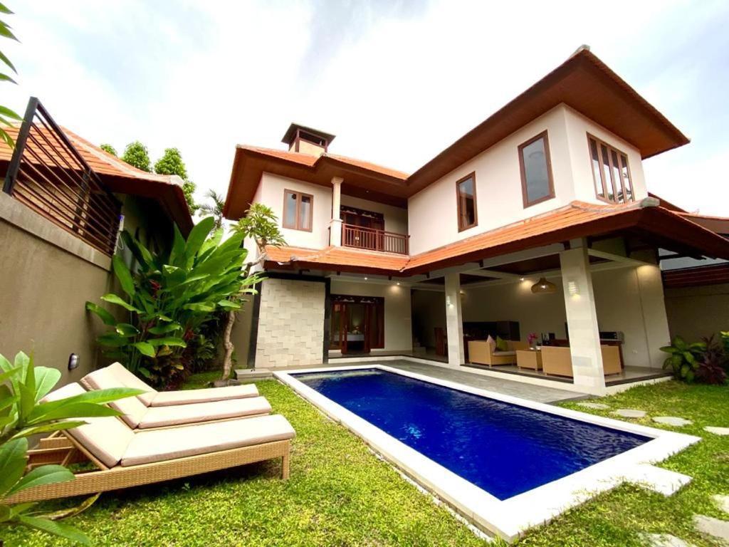 Guest house Three Brothers & Legian (Bali)