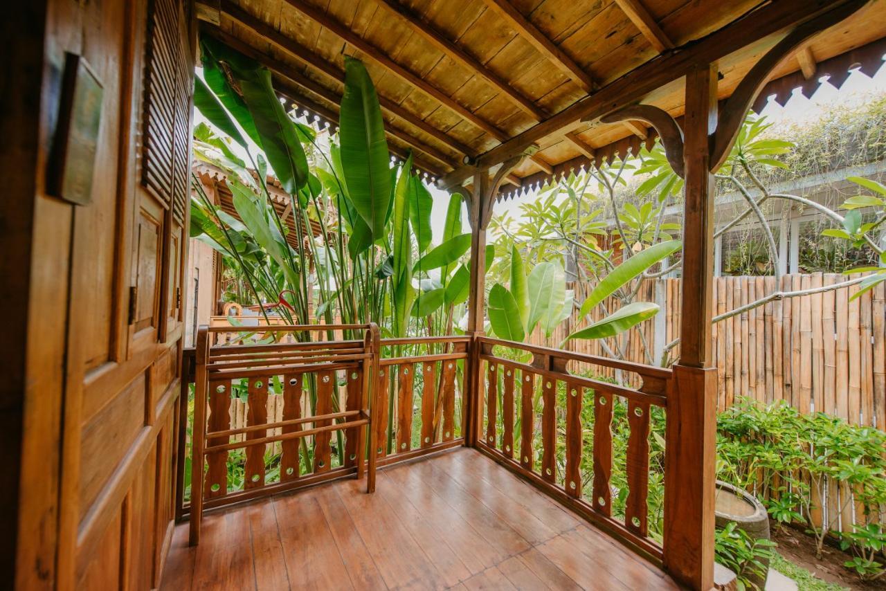 Moson * Legian (Bali)