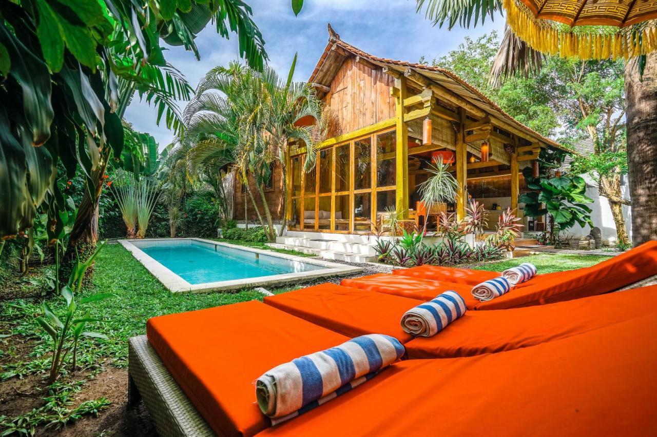 Pagoda, Sumptuous 4br With Tropical Vibes In Seminyak Villa *