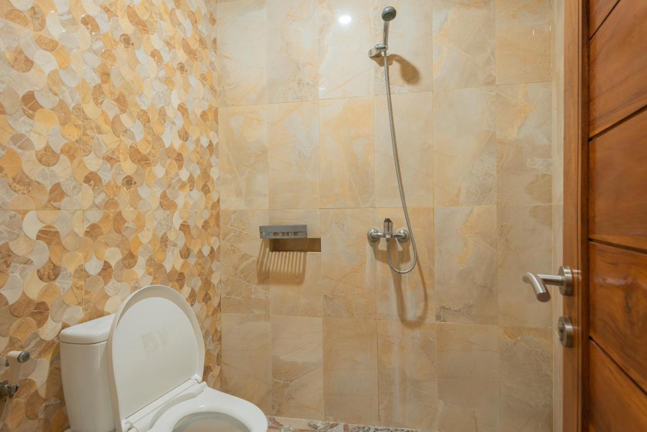 Guest house Liliy Near Legian (Bali)