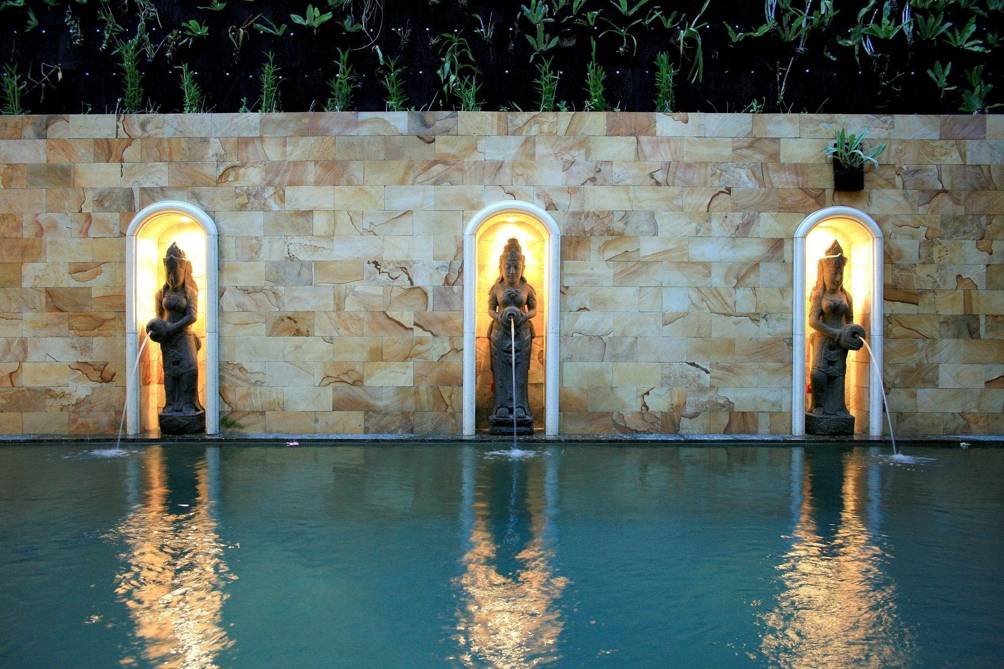 Taman Ayu Hotel Legian