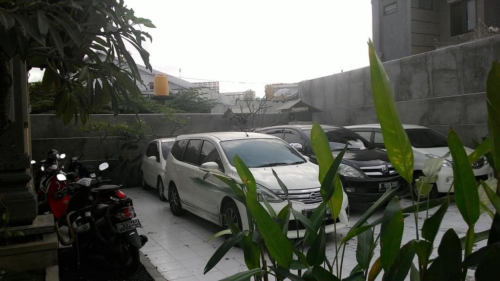 Kubu Carik Wisma tamu Legian (Bali)