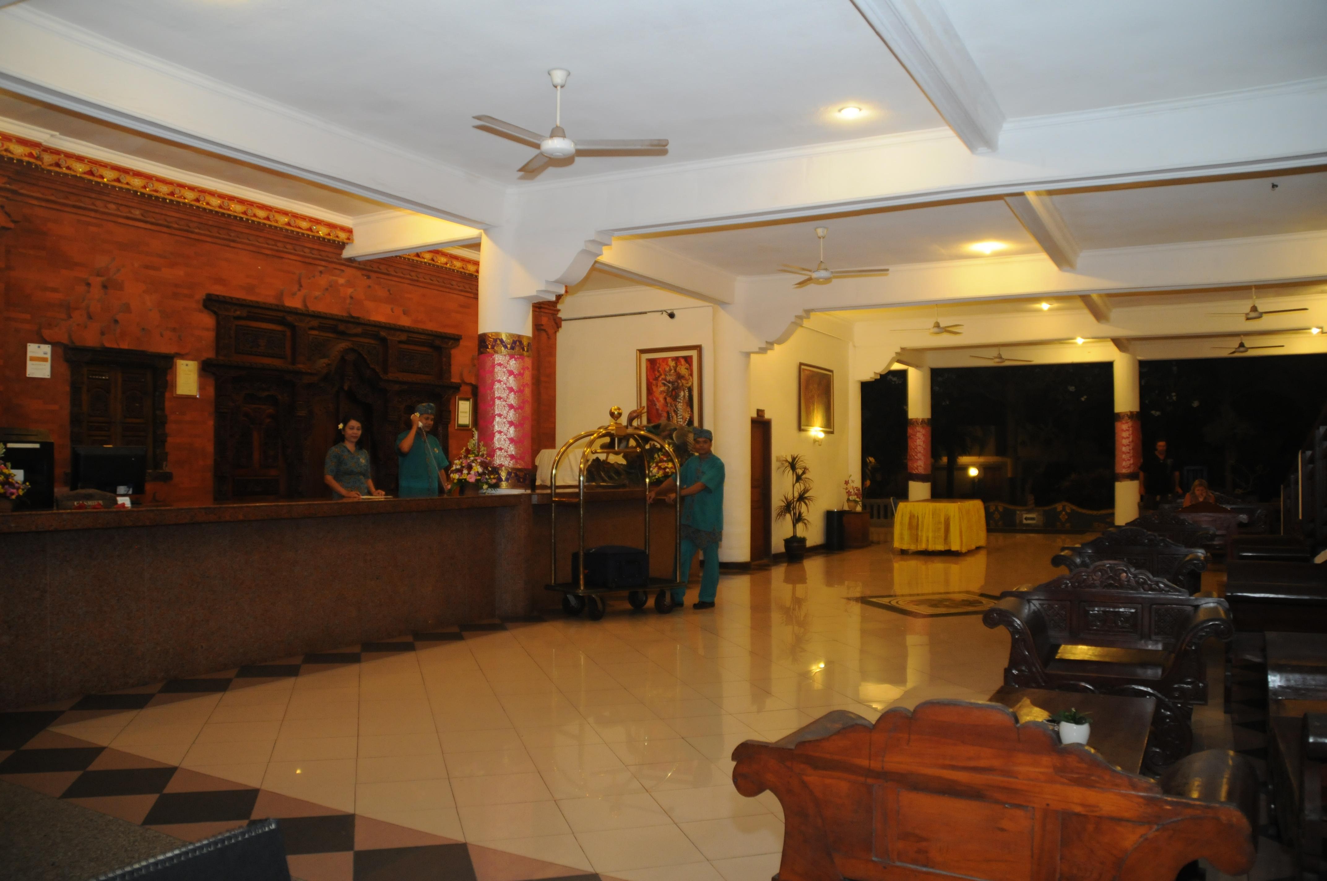 Melasti & 3* Legian
