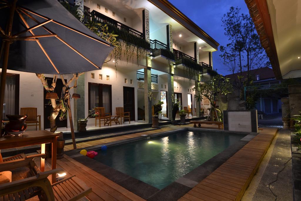 Hospedagem domiciliar Pujihouse One Legian