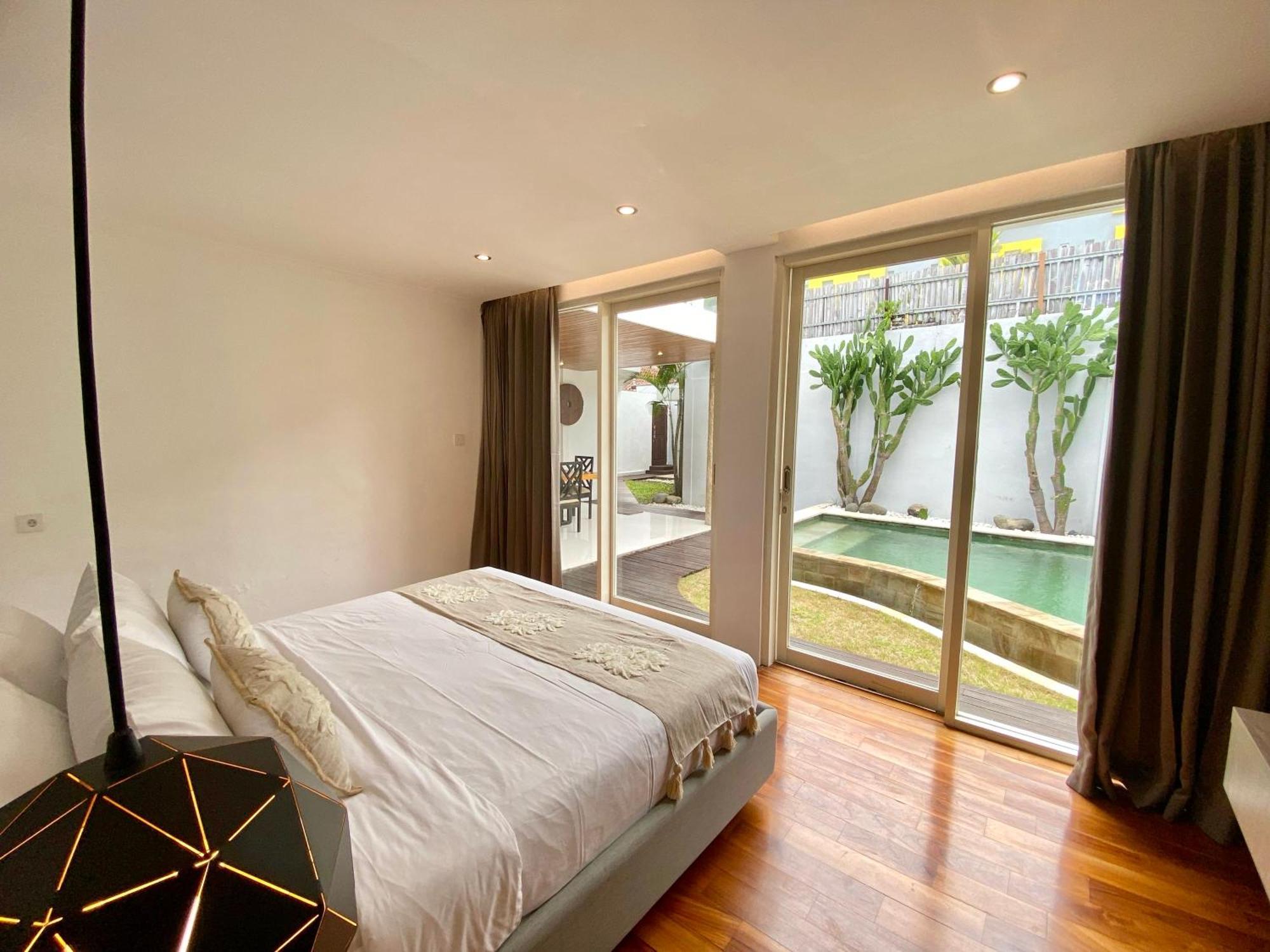Mila's Legian (Bali)