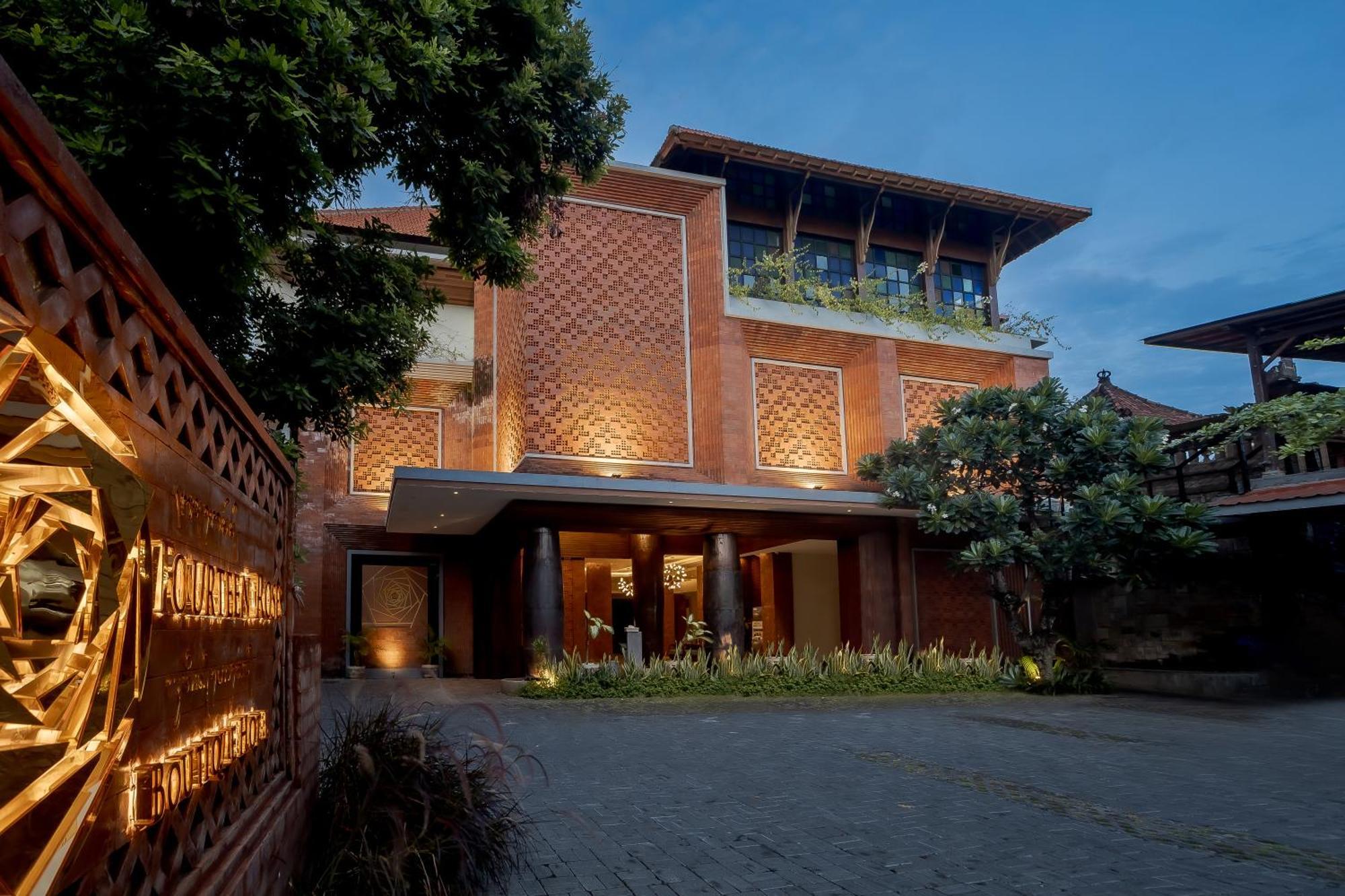 Fourteen Roses Boutique Hotel, Kuta Hotel Legian