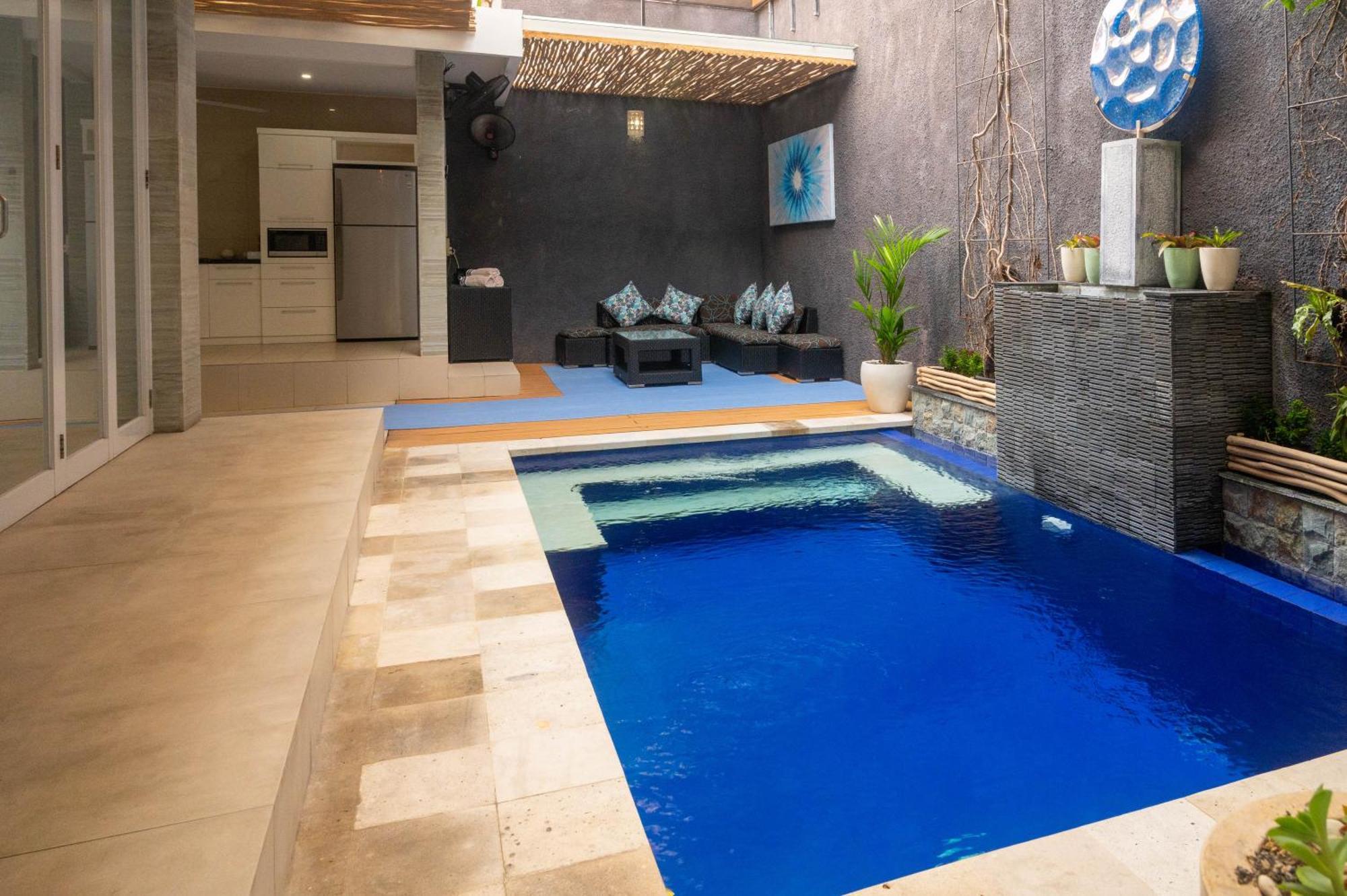 Lestari * Legian (Bali)