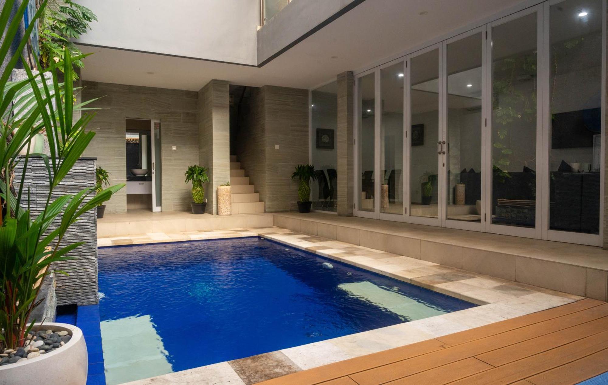 Lestari Villa