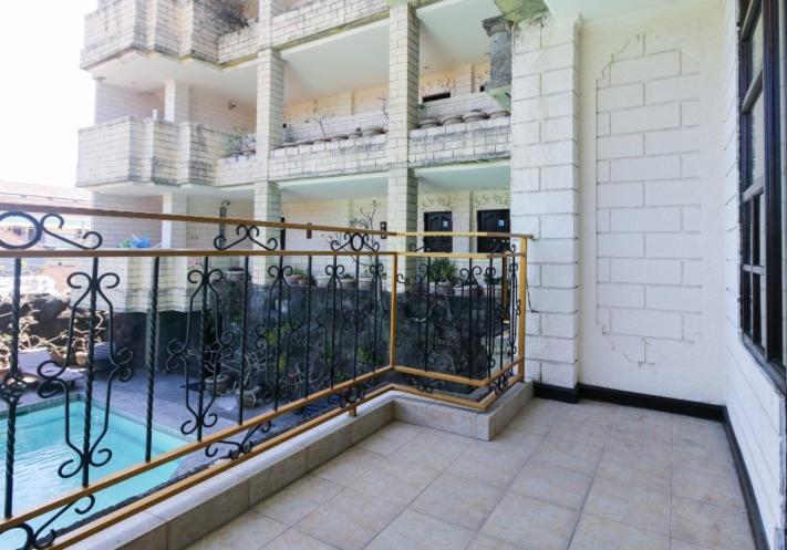 Ammara By Vilarisi Hotel 3*