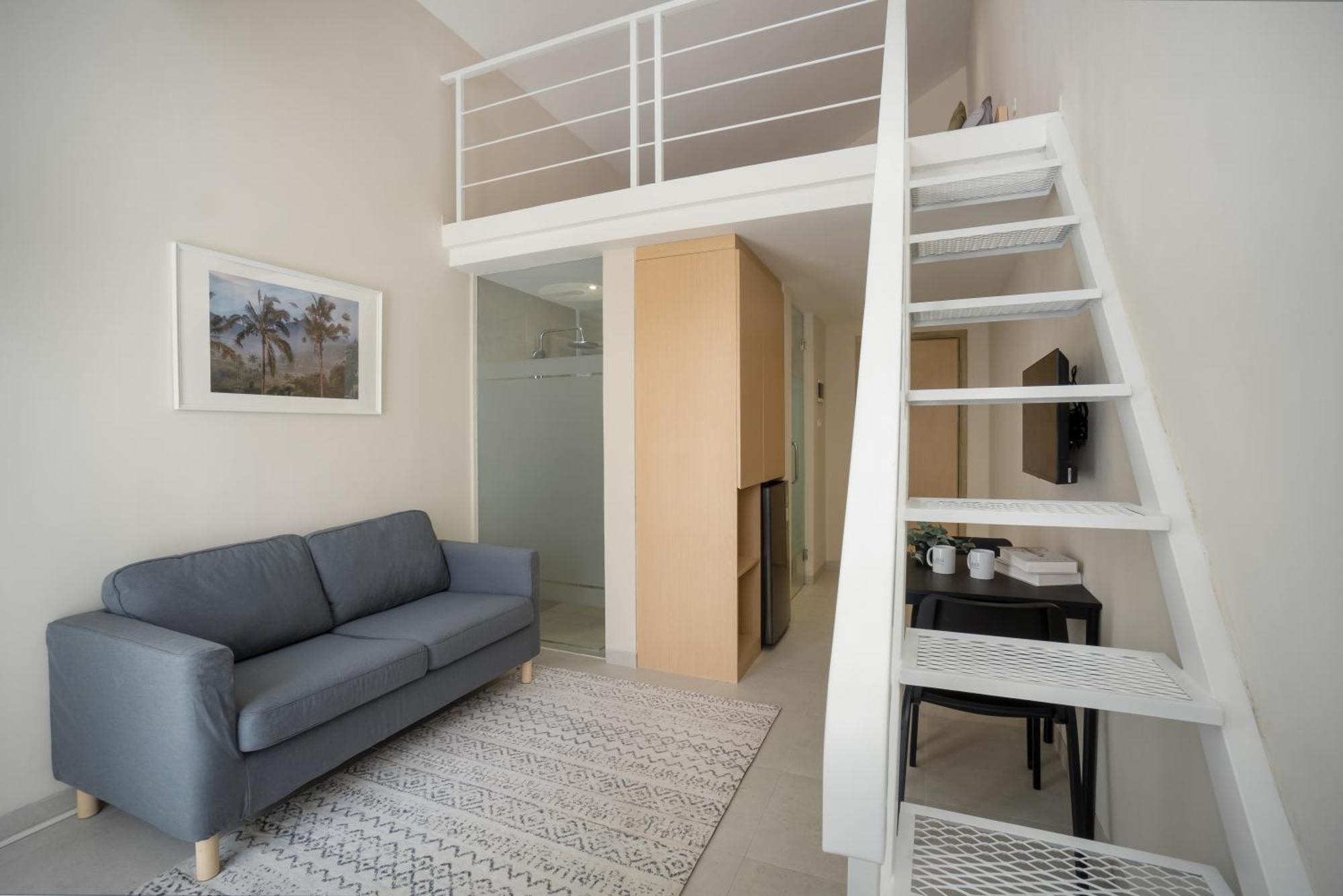 Aparthotel Bali Bustle Sunset Coliving And Coworking Space Legian (Bali)