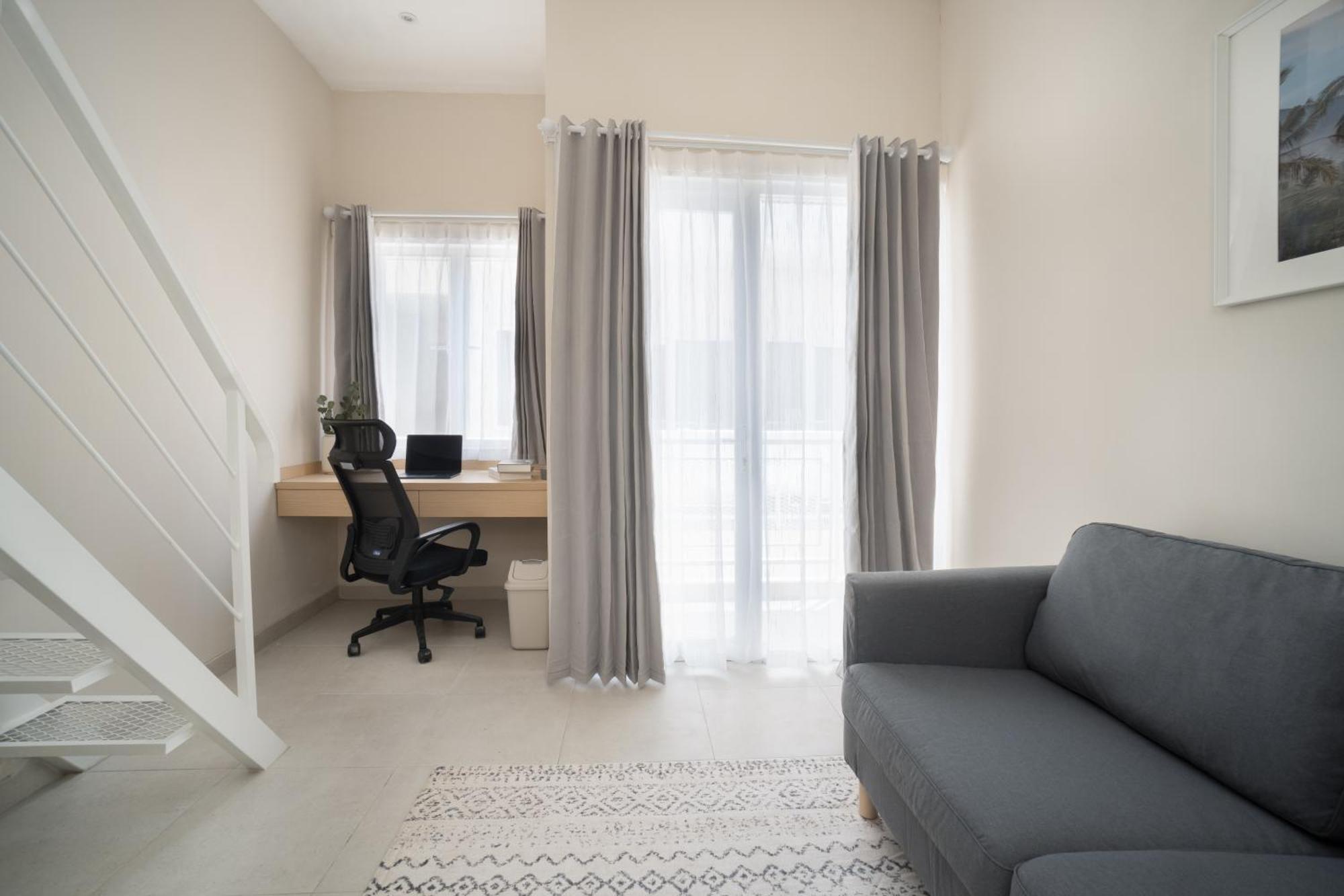 Aparthotel Bali Bustle Sunset Coliving And Coworking Space Legian (Bali)