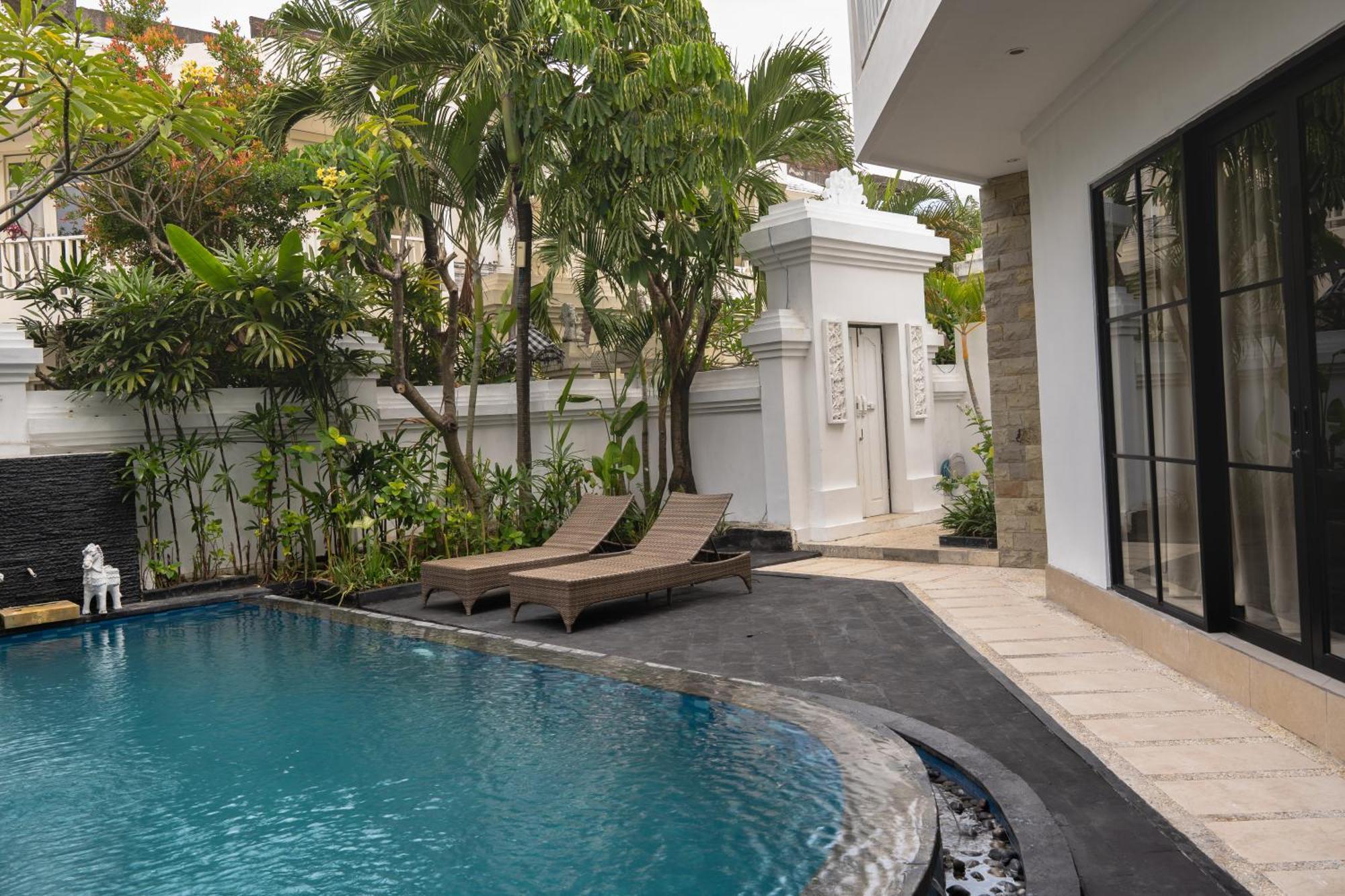 Villa Awila Kuta Legian (Bali)