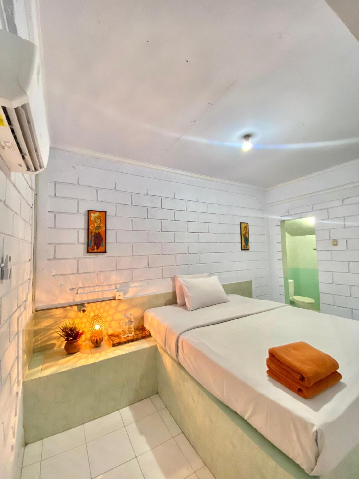Ammara By Vilarisi Hotel 3*