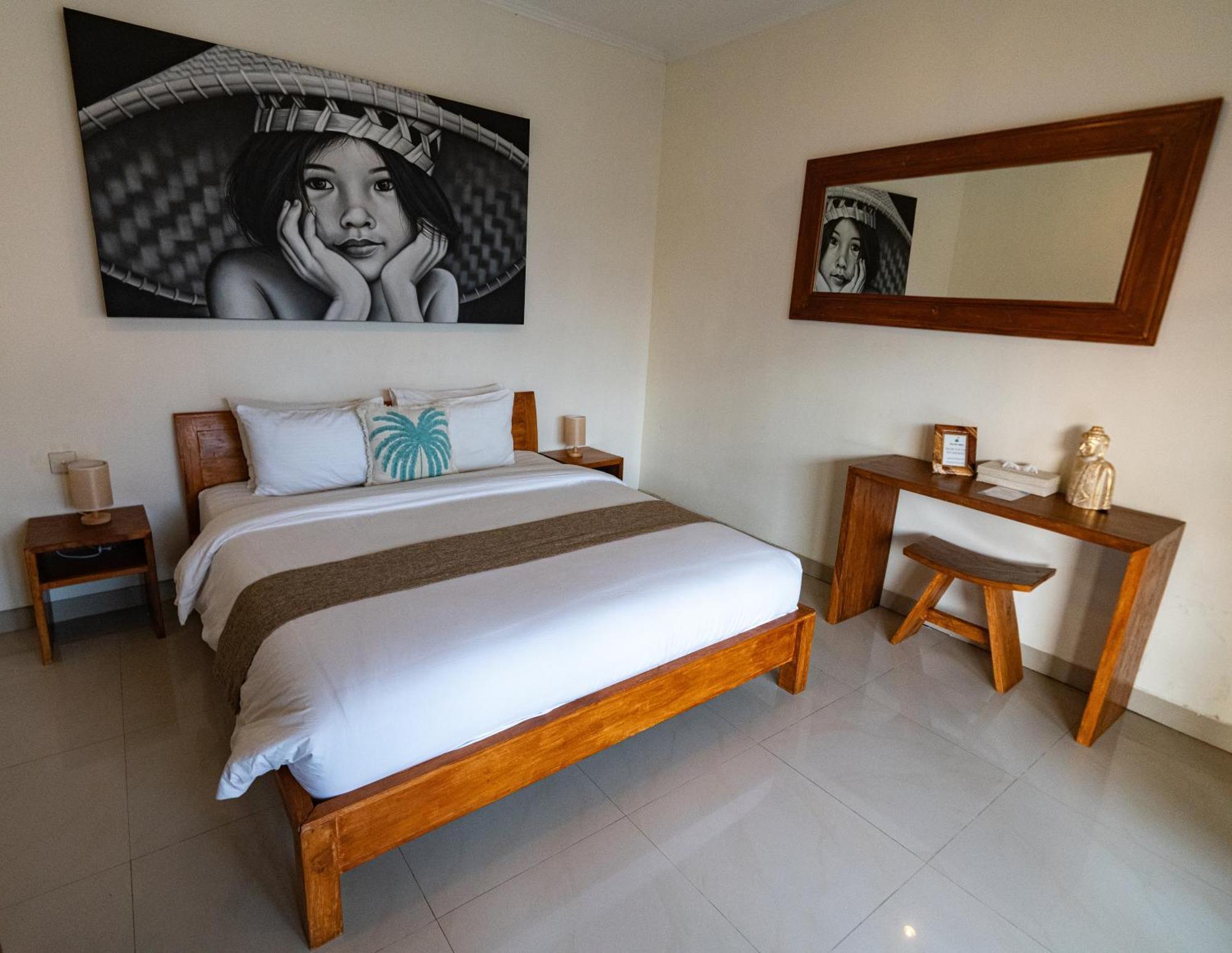Tepi Sungai A Luxurious, Under New Management, 6 Bedroom 620 Sqm Retreat Featuring A Stunning 15 Meter Pool And Dedicated Childrens With 4 Bunk Beds Newly Renovated In Seminyak Villa *