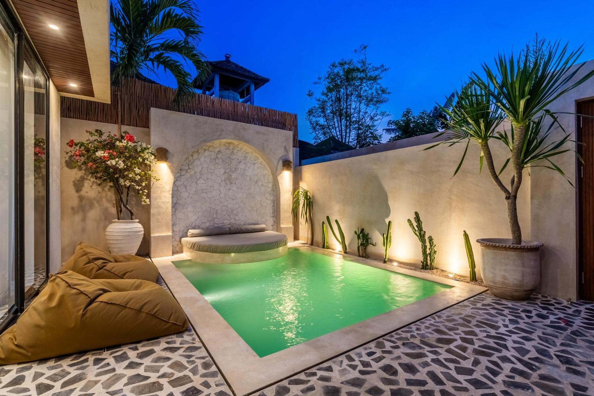 Casa Admire