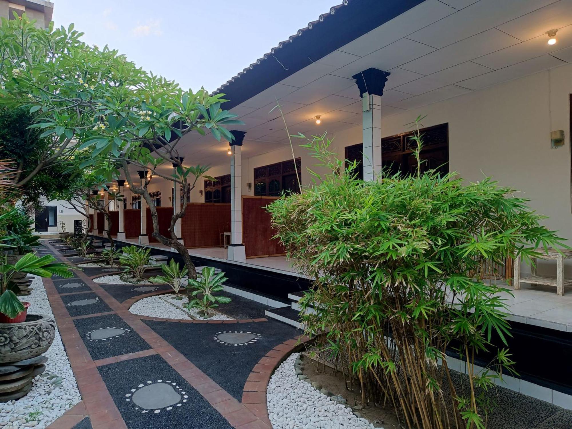 Nasya Hotel 3*