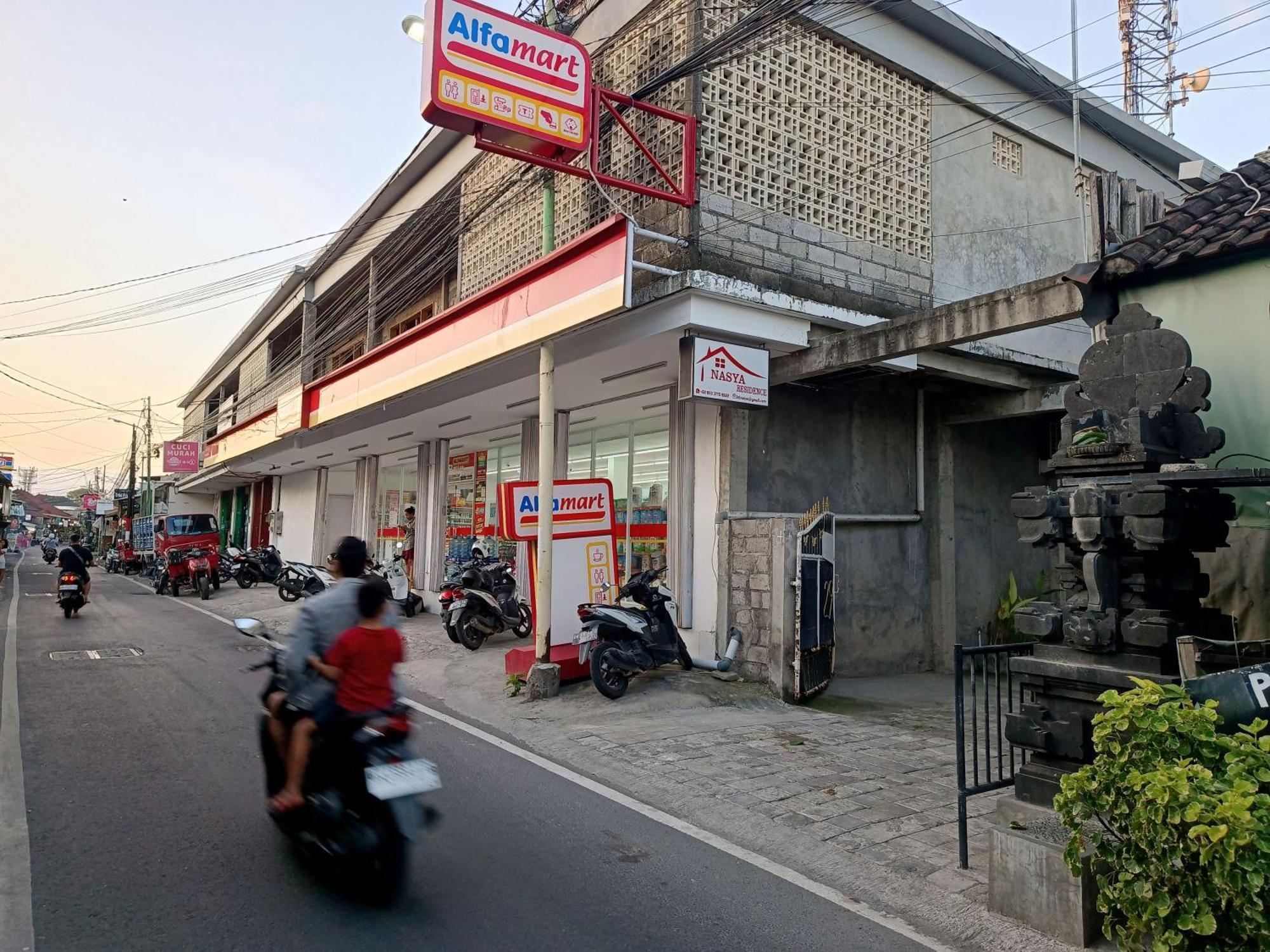 Nasya Hotel Legian (Bali)