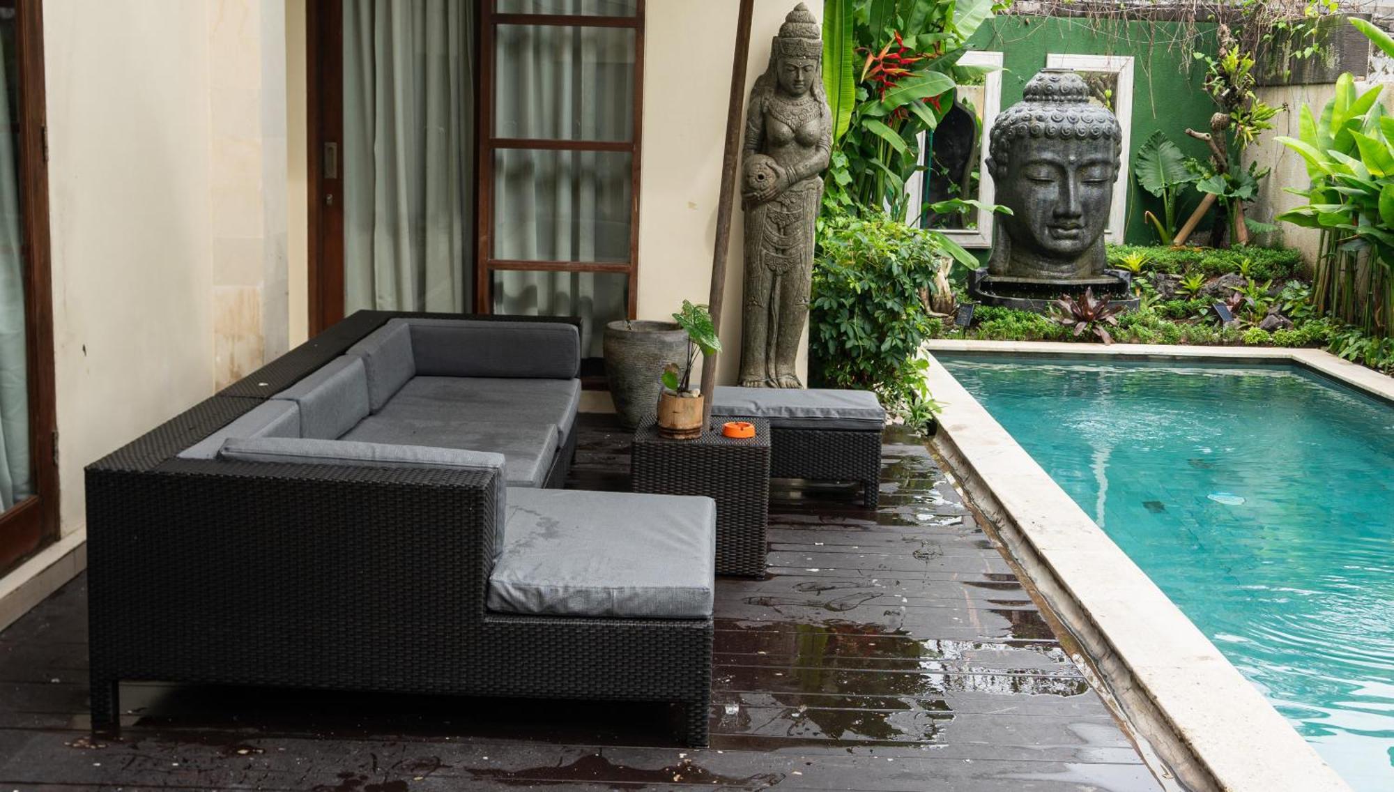 Villa Tepi Sungai A Luxurious, Under New Management, 6 Bedroom 620 Sqm Retreat Featuring A Stunning 15 Meter Pool And Dedicated Childrens With 4 Bunk Beds Newly Renovated In Seminyak *