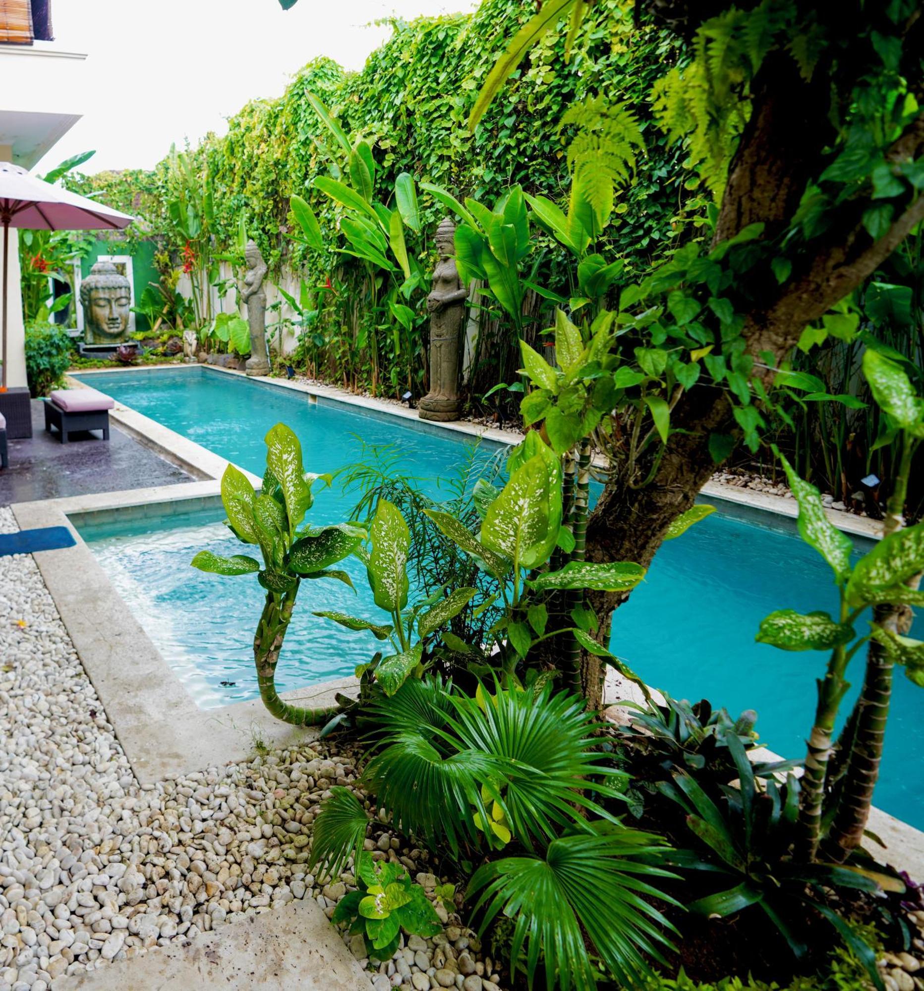 Tepi Sungai A Luxurious, Under New Management, 6 Bedroom 620 Sqm Retreat Featuring A Stunning 15 Meter Pool And Dedicated Childrens With 4 Bunk Beds Newly Renovated In Seminyak Villa *