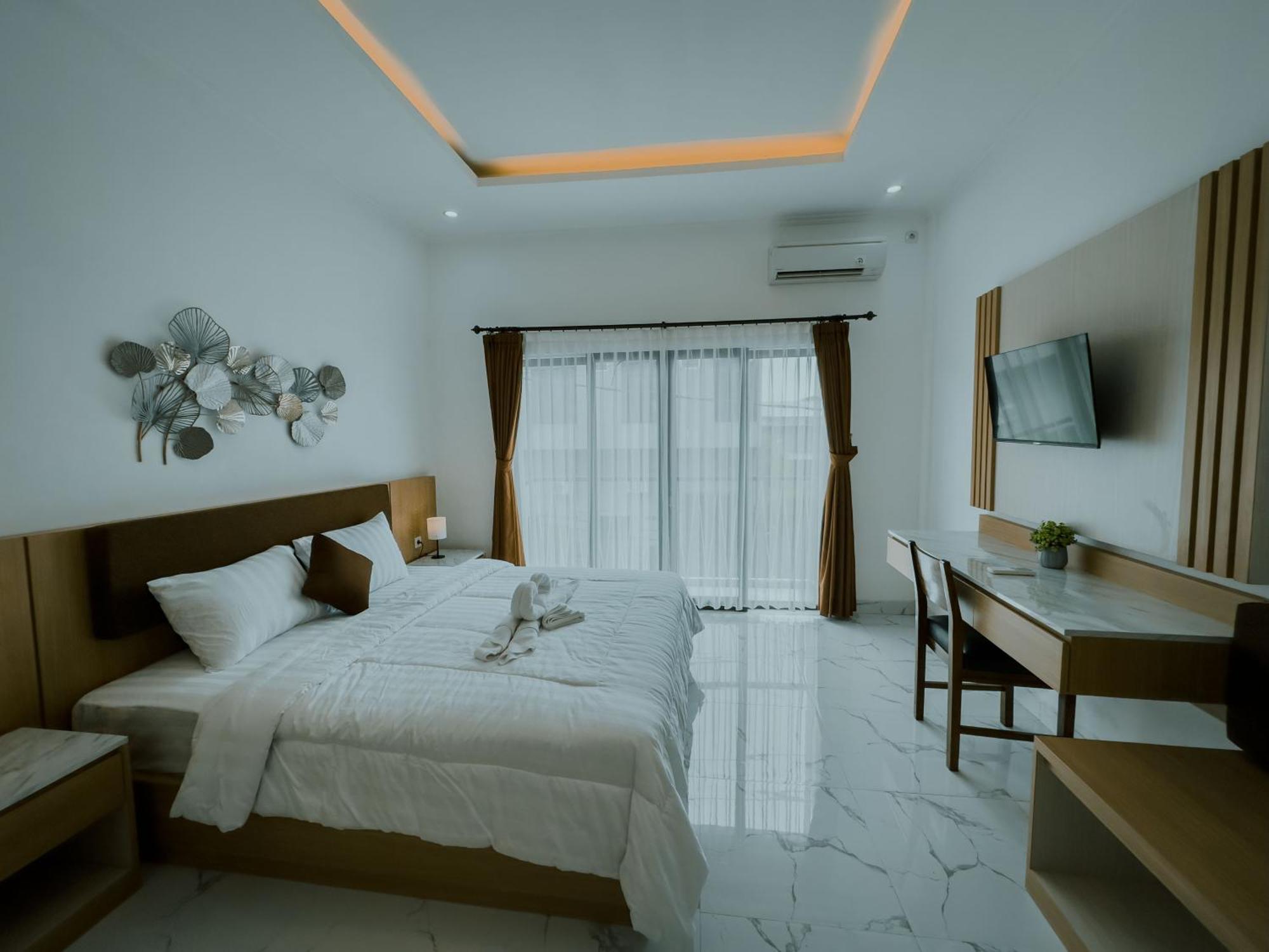 Pachira Living - Monthly Rate Available