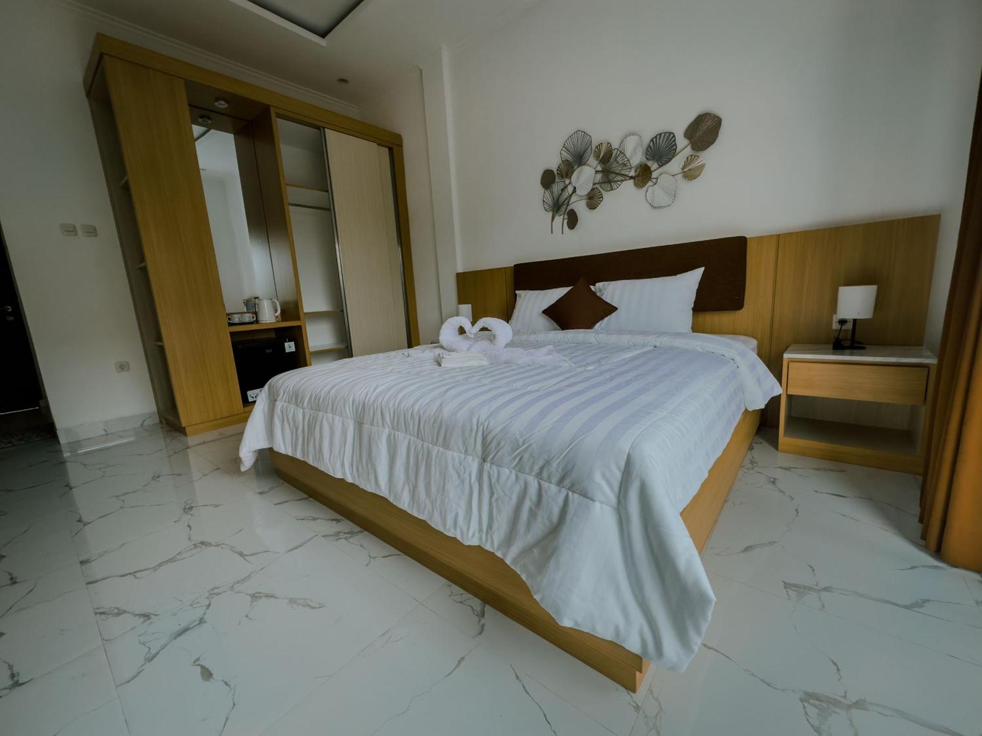 Pachira Living - Monthly Rate Available Guest house