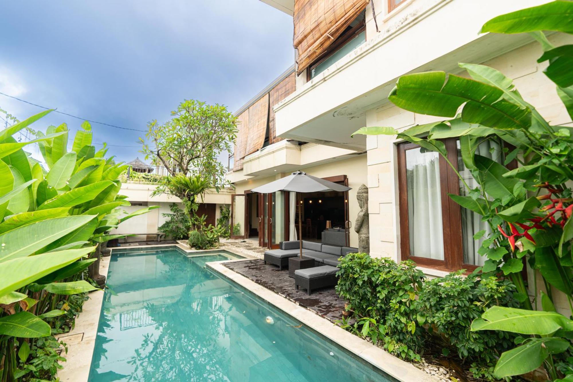 Tepi Sungai A Luxurious, Under New Management, 6 Bedroom 620 Sqm Retreat Featuring A Stunning 15 Meter Pool And Dedicated Childrens With 4 Bunk Beds Newly Renovated In Seminyak Villa *
