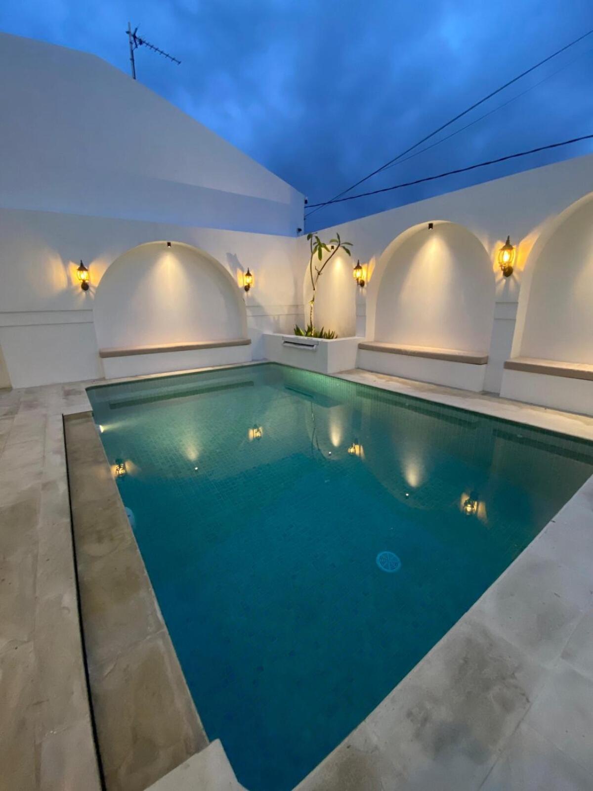 Ara Santvana Bali Villa *