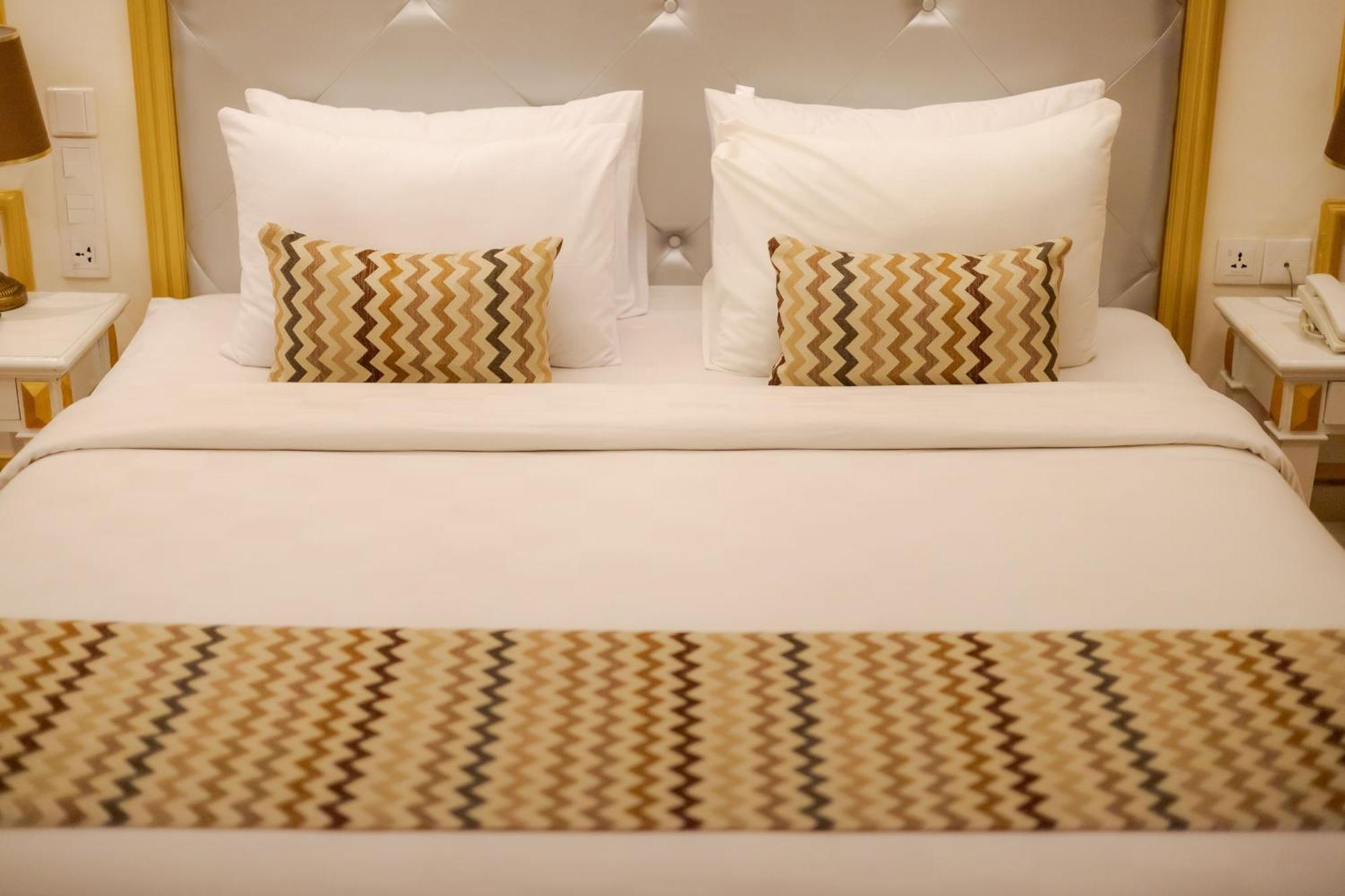 Hotel Fourteen Roses Boutique Hotel, Kuta
