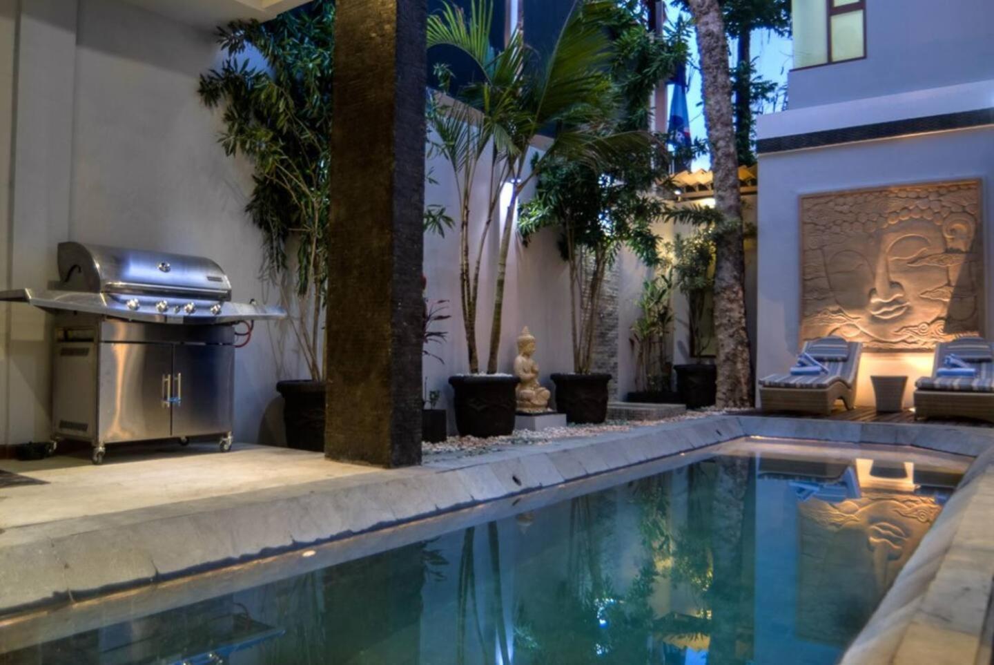 Super 4 Bed, Sleeps 8, Just 300m Walk From Villa Legian (Bali)