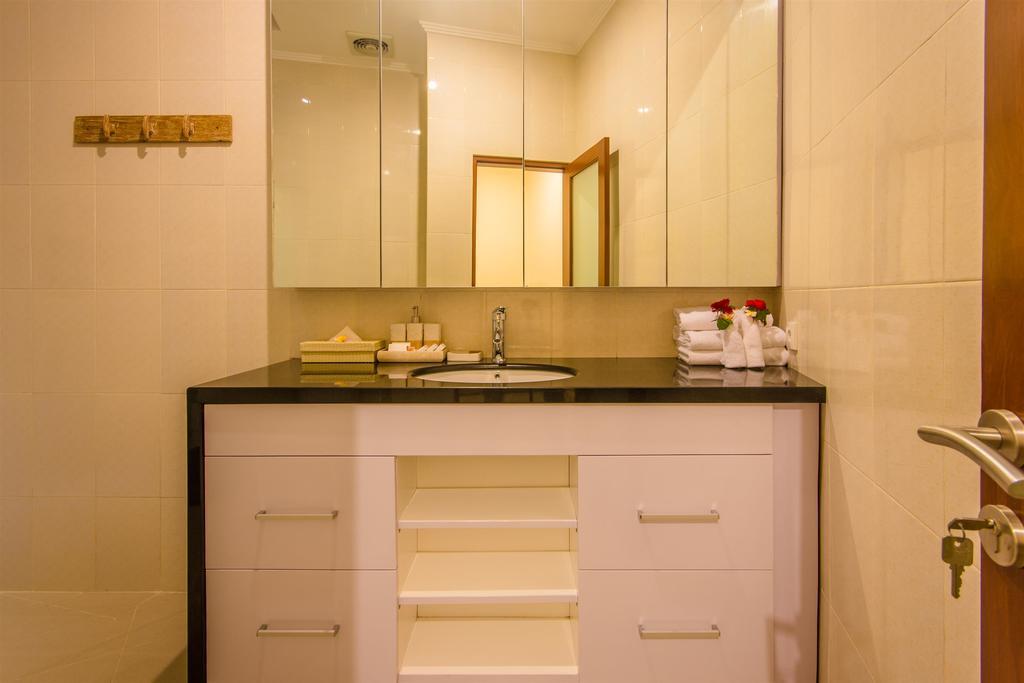 Villa Tepi Sungai