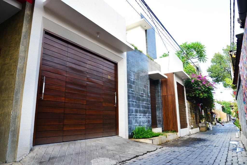 Tentrem Pousada Legian