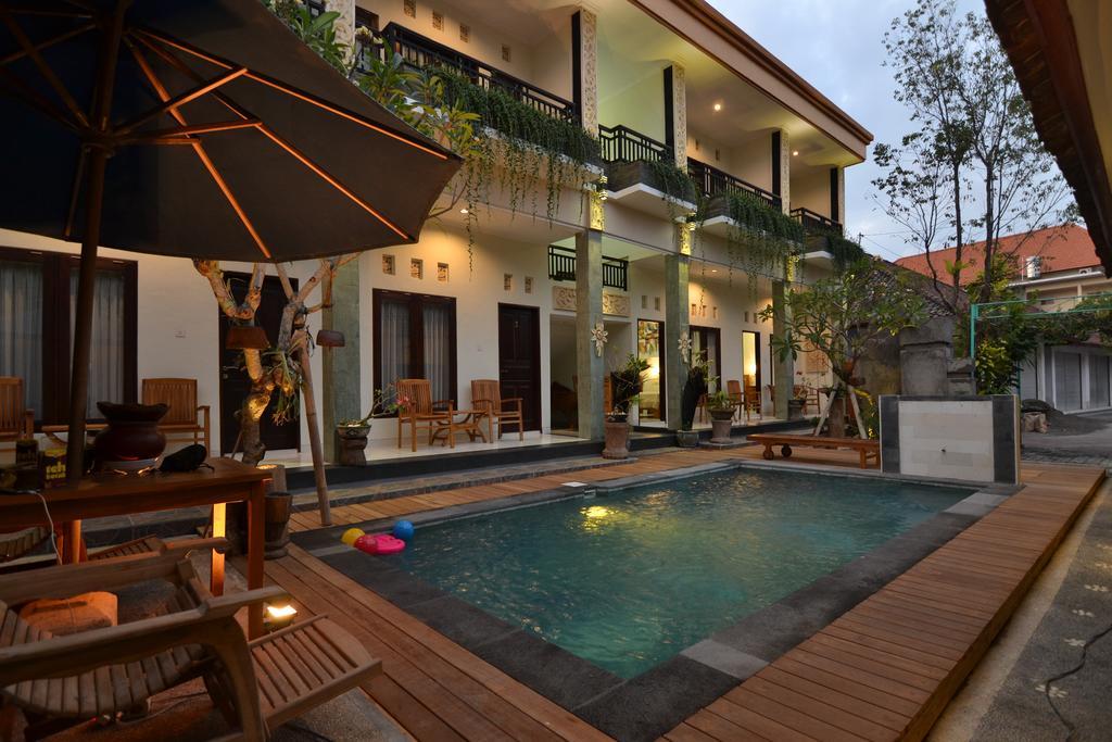 Pujihouse One * Legian