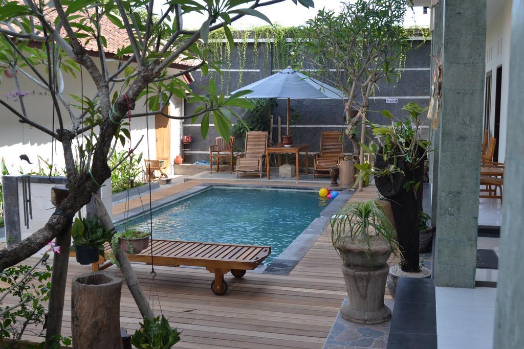 Pujihouse One * Legian