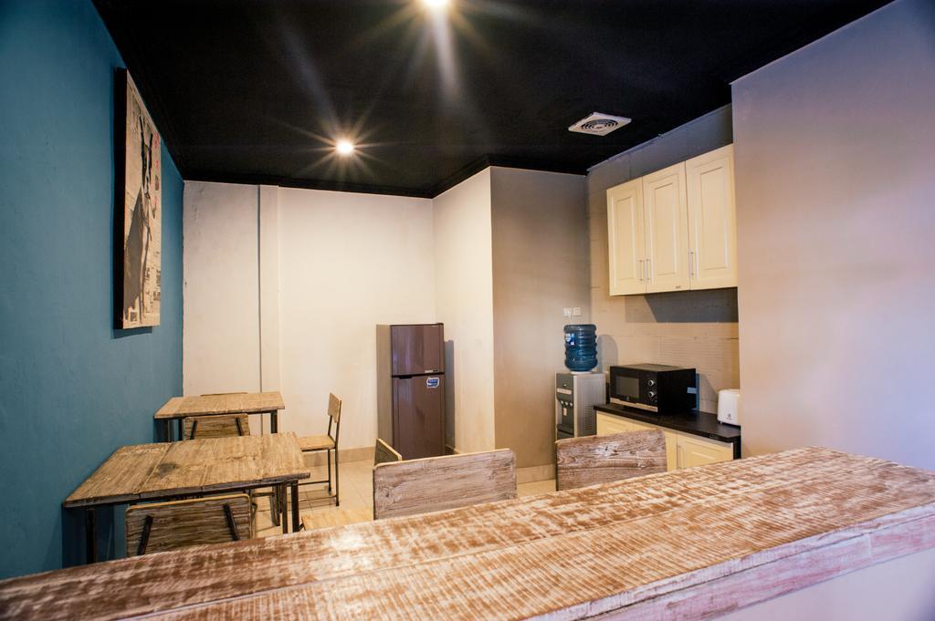Bedplus Backpacker Kuta Hostel *