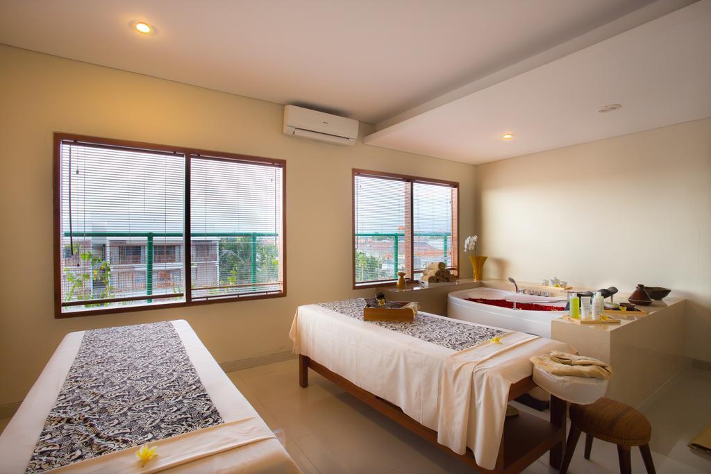 Hotel The Sun & - Chse Certified 4*