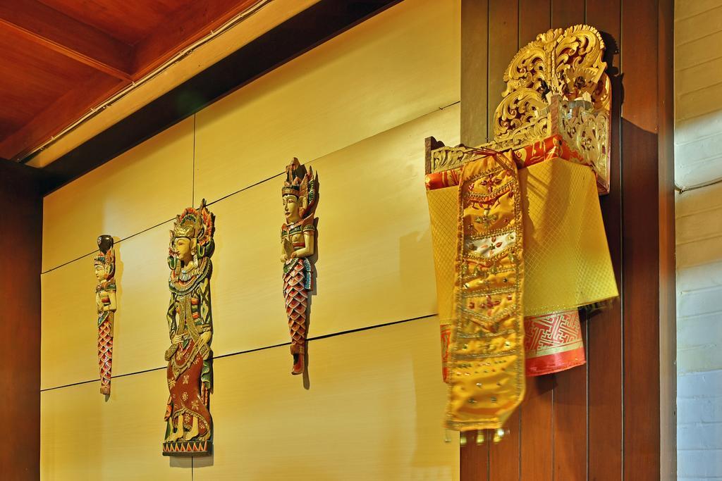 Puri Naga Beachfront Legian (Bali)