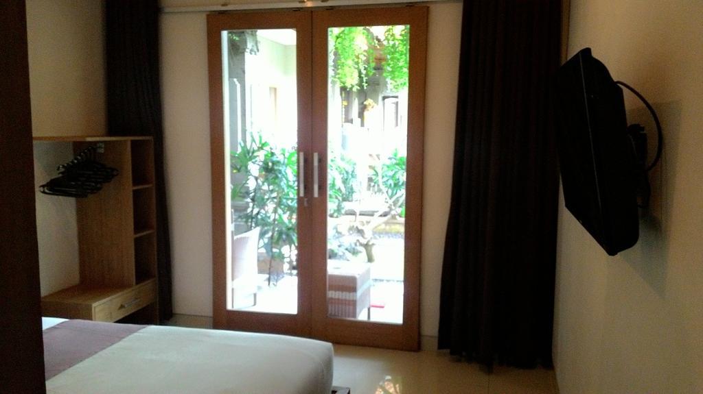 Kubu Carik Wisma tamu Legian (Bali)