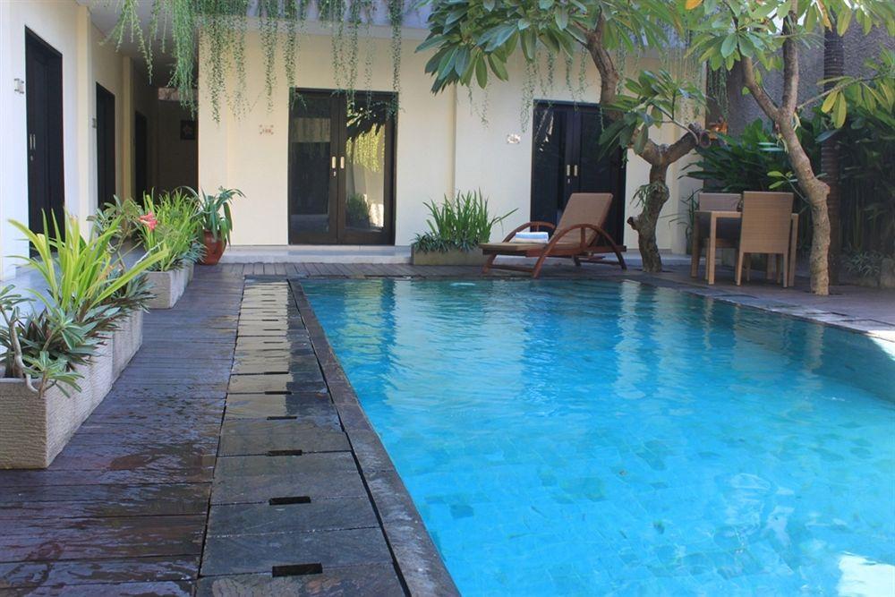 Hotel Zuk Legian