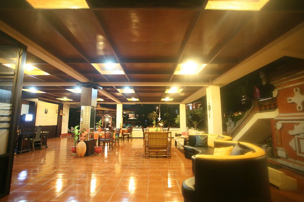 Hotel Puri Naga Beachfront